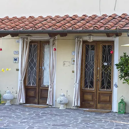 Apartment Corte Dell'arancio Lucca